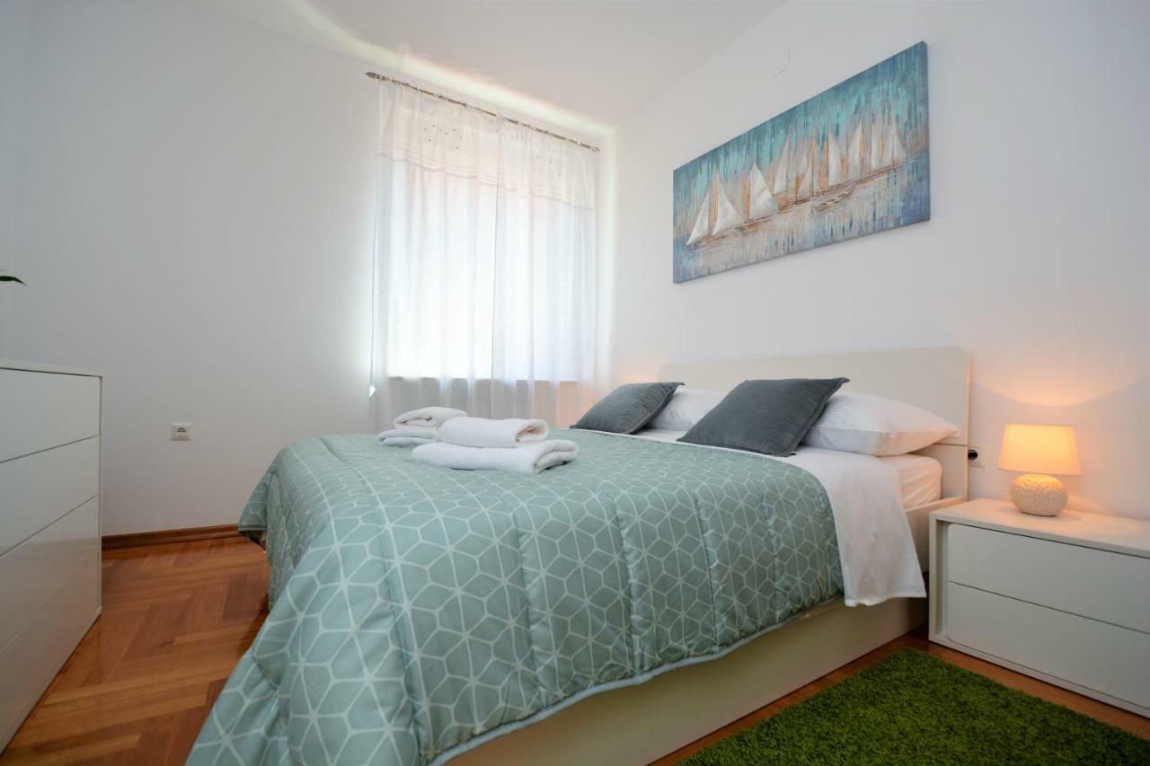 Apartmani Sladana 扎达尔 外观 照片